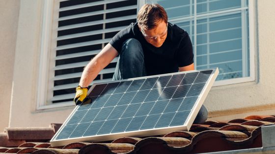 powerwall-tesla-in-soncna-elektrarna-prihranki-in-cena